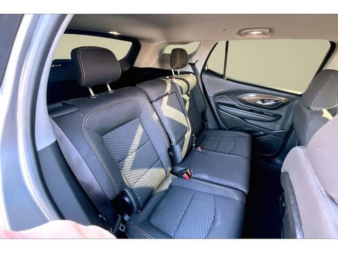 Used 2019 GMC Terrain SLE w/ Driver Convenience Package image 28