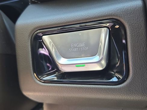 New 2026 GMC Yukon Elevation image 31