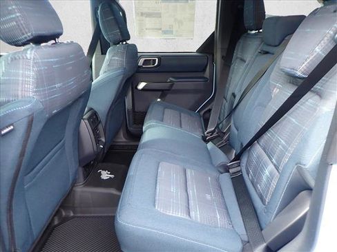 New 2025 Ford Bronco Heritage Edition image 9