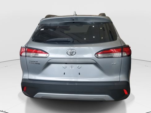 Certified 2024 Toyota Corolla Cross LE w/ Moonroof Package image 3