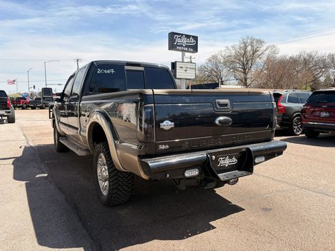 Used 2014 Ford F250 King Ranch w/ FX4 Off-Road Package AWD/4WD image 4