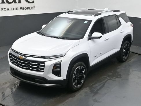 New 2026 Chevrolet Equinox LT w/ Safety and Technology Package AWD/4WD image 23