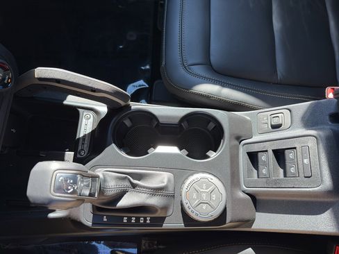 New 2025 Ford Bronco Badlands AWD/4WD image 37