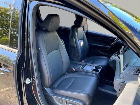 Used 2025 Honda Odyssey Sport-L image 22