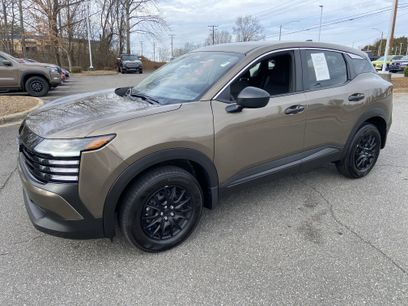 Certified 2025 Nissan Kicks S