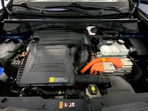 Used 2020 Kia Niro LX image 10