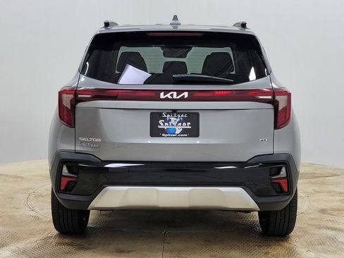 New 2026 Kia Seltos S image 7