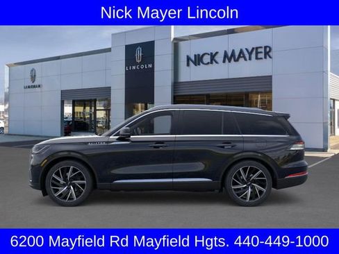 New 2026 Lincoln Aviator Reserve image 3