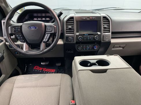 Used 2020 Ford F150 XLT w/ Equipment Group 302A Luxury AWD/4WD image 15