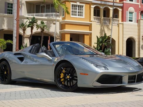 Used 2018 Ferrari 488 Spider RWD image 7