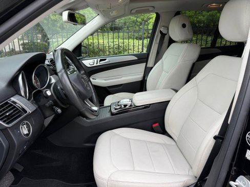 Used 2017 Mercedes-Benz GLE 350 4MATIC image 9