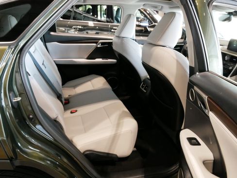 Certified 2022 Lexus RX 350 FWD w/ Premium Package image 16