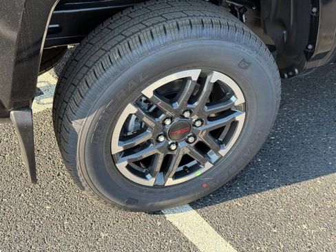 New 2025 Toyota Tacoma TRD Sport image 6