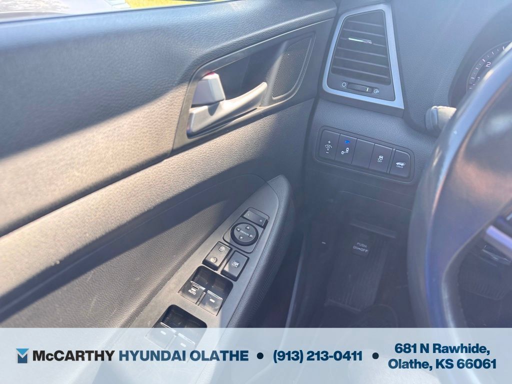 Used 2017 Hyundai Tucson Limited AWD/4WD image 5