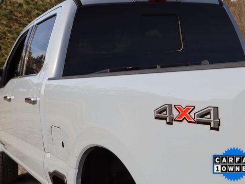 Used 2024 Ford F250 Platinum image 8