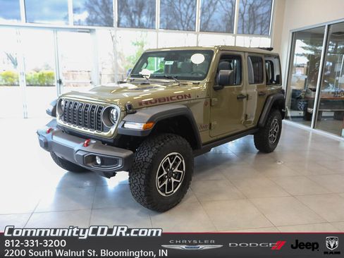 New 2026 Jeep Wrangler Unlimited Rubicon w/ Technology Group AWD/4WD image 2
