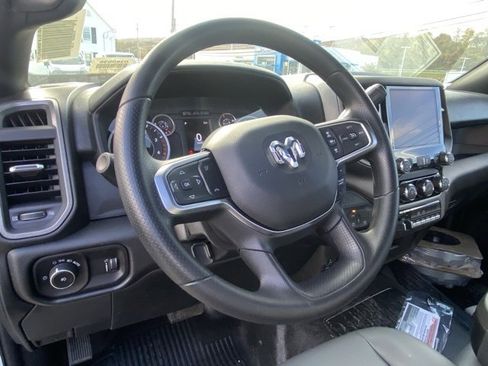 New 2026 RAM 5500 Tradesman w/ Chrome Appearance Group image 46