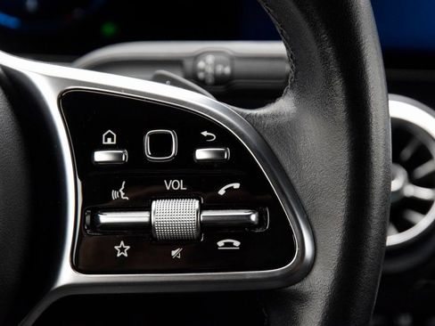 Used 2023 Mercedes-Benz GLA 250 image 23