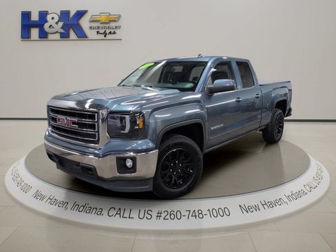 Used 2014 GMC Sierra 1500 SLE w/ SLE Value Package AWD/4WD image 3