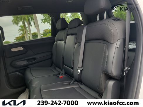 New 2027 Kia Telluride LX FWD image 14