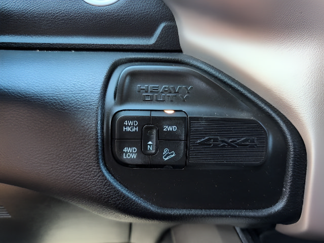 Used 2022 RAM 2500 Laramie AWD/4WD image 16