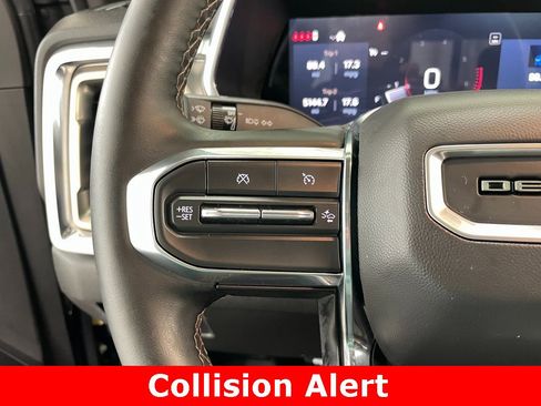 Used 2025 GMC Canyon Denali image 31