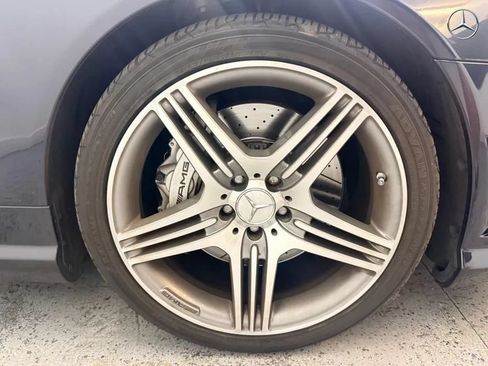 Used 2011 Mercedes-Benz SL 63 AMG image 40