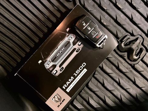Used 2021 RAM 1500 Big Horn image 31