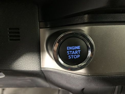 Used 2023 Toyota Tacoma SR5 image 27