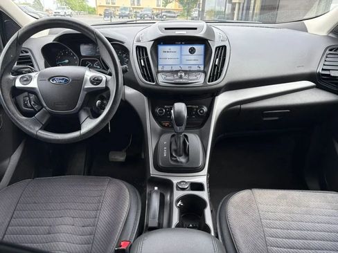 Used 2016 Ford Escape SE w/ Equipment Group 201A AWD/4WD image 11