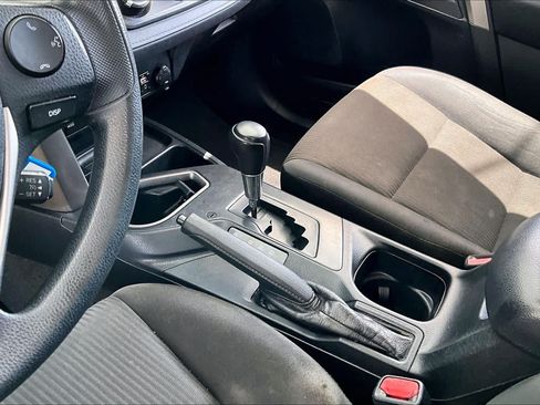 Used 2016 Toyota RAV4 LE FWD image 17