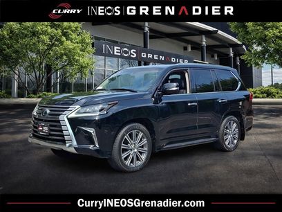 Used 2017 Lexus LX 570 4WD w/ Luxury Package