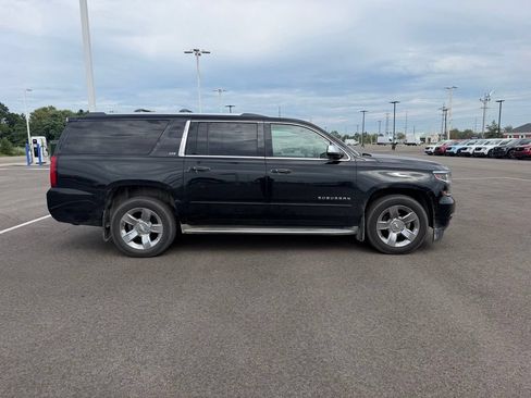 Used 2015 Chevrolet Suburban LTZ AWD/4WD image 4