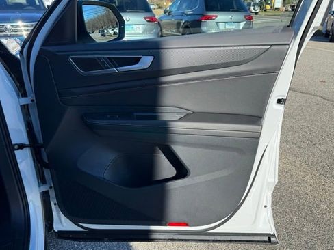 New 2026 Volkswagen Atlas Cross Sport SEL R-Line image 27