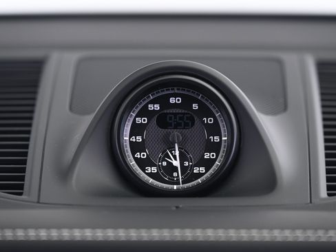 Used 2026 Porsche Macan GTS image 33