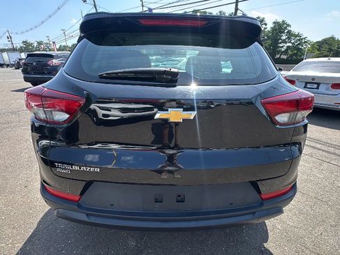 Used 2022 Chevrolet TrailBlazer LS AWD/4WD image 6