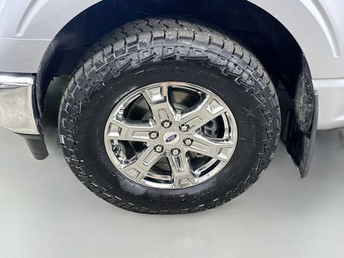 Used 2023 Ford F150 XLT w/ XTR Package AWD/4WD image 8