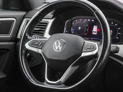 Used 2020 Volkswagen Atlas Cross Sport SEL image 15