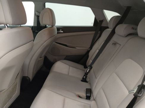 Used 2017 Hyundai Tucson SE w/ SE Popular Package 02 AWD/4WD image 18