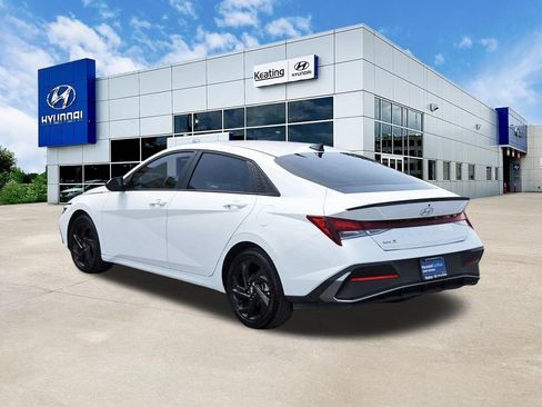 Certified 2026 Hyundai Elantra Sport FWD image 6
