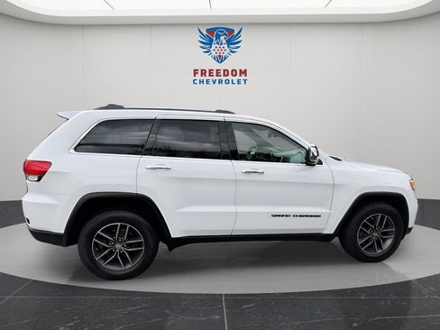 Used 2018 Jeep Grand Cherokee Limited w/ Trailer Tow Group IV AWD/4WD image 8