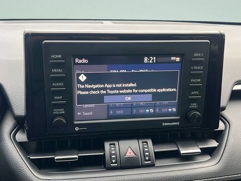 Used 2021 Toyota RAV4 XLE Premium FWD image 19