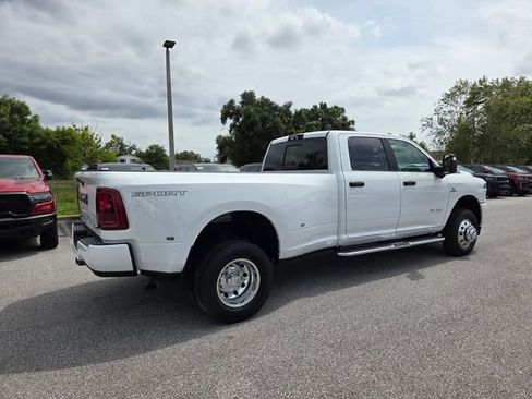 New 2026 RAM 3500 Big Horn AWD/4WD image 16