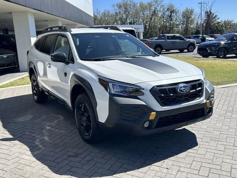 Certified 2025 Subaru Outback Wilderness image 6