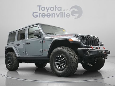 Used 2025 Jeep Wrangler Unlimited Rubicon AWD/4WD image 19