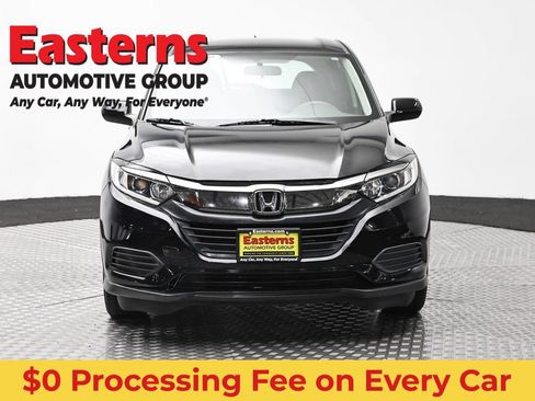Used 2020 Honda HR-V LX image 2