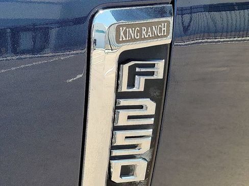 Used 2020 Ford F250 King Ranch w/ King Ranch Ultimate Package AWD/4WD image 9
