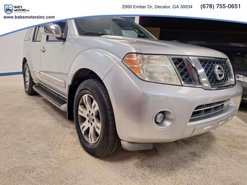 Used 2011 Nissan Pathfinder Silver image 3