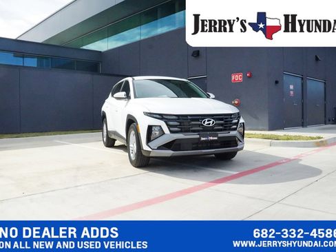 New 2026 Hyundai Tucson SE FWD image 1
