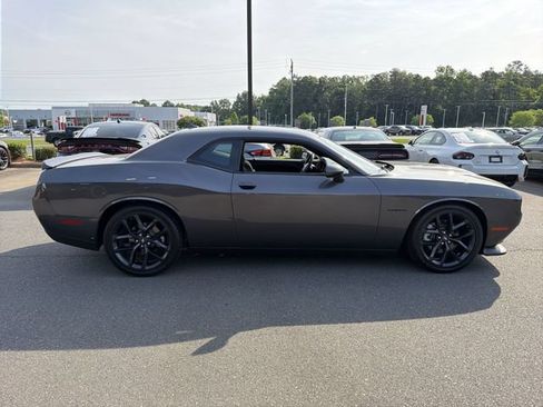 Used 2022 Dodge Challenger R/T w/ Blacktop Package RWD image 13